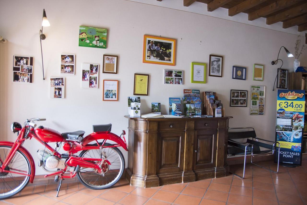 Agriturismo Lupo Bianco モンツァンバーノ エクステリア 写真